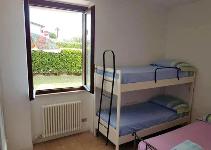 Con Piscina A Apartmán *