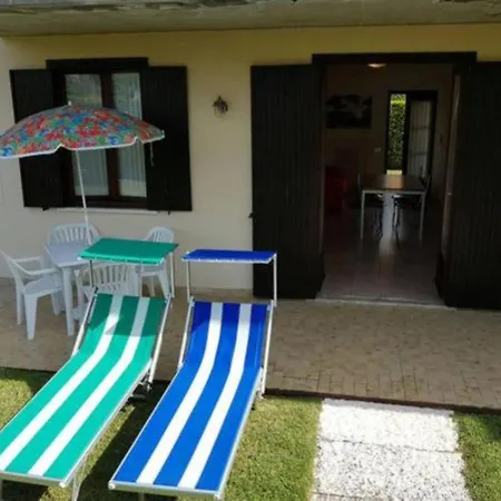 Con Piscina A Apartman *